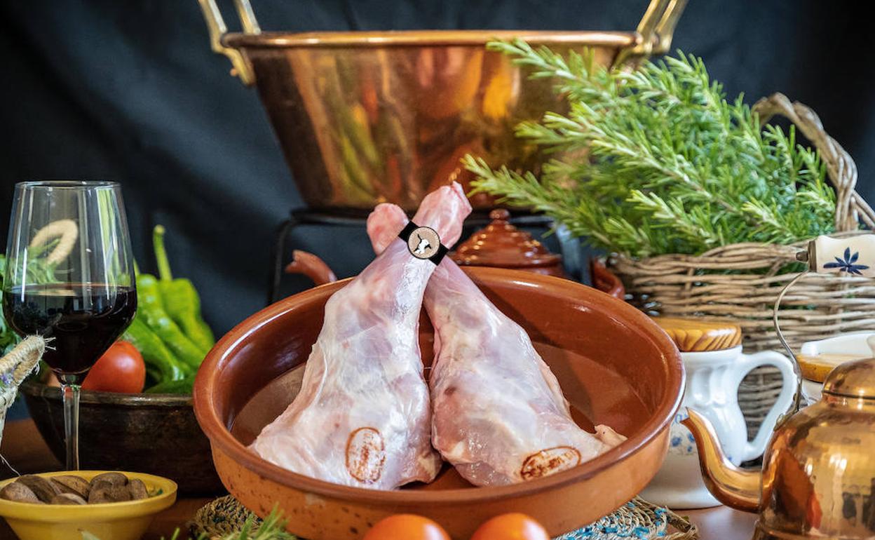 El chivo lechal malagueño, de la granja a la mesa Diario Sur El chivo lechal malagueño, de la granja a la mesa Diario Sur